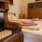 Apartment With Piano *