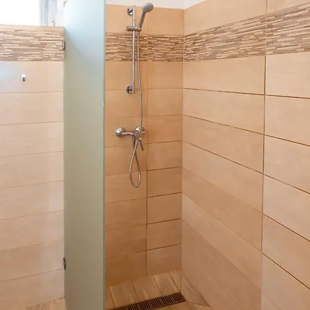 아파트 With Piano 케츨리