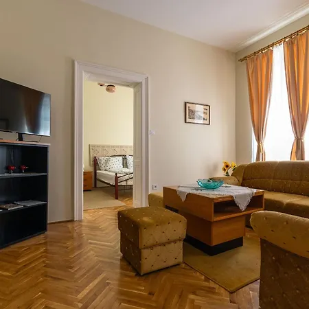 With Piano 公寓 凯斯特海伊