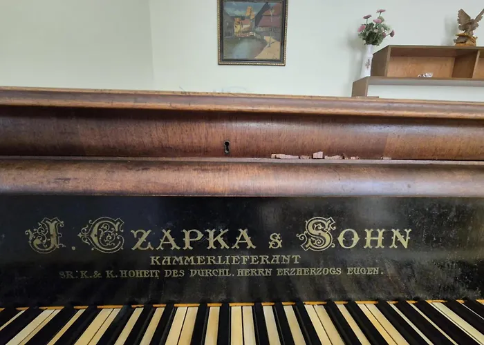 Apartment With Piano *