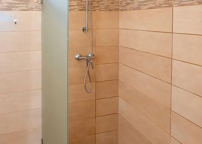 Apartment With Piano Keszthely