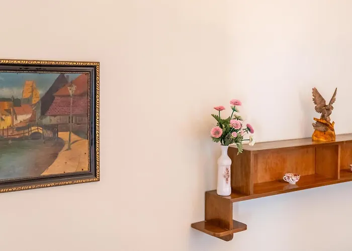 Apartment With Piano Keszthely