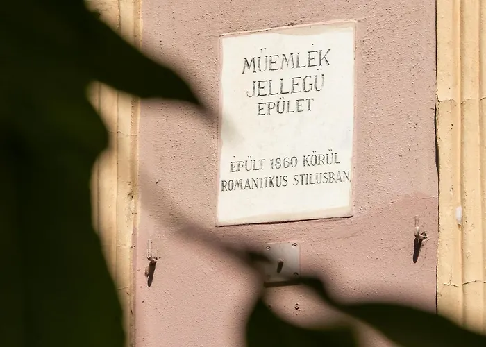 Apartment With Piano Keszthely