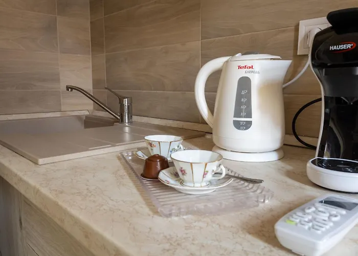 Apartment With Piano *